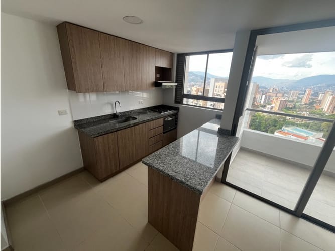 Apartamento de 3 alcobas en arriendo en El Carmelo Ii, Sabaneta, 85 m² · foto 5 de 20