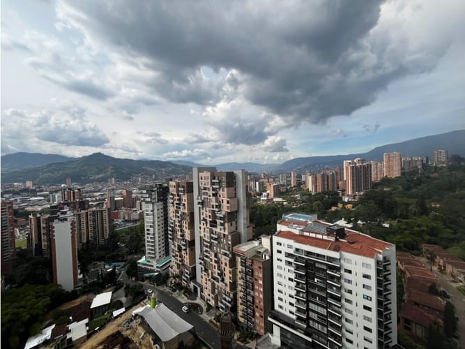 Apartamento de 3 alcobas en arriendo en El Carmelo Ii, Sabaneta, 85 m² · foto 6 de 20