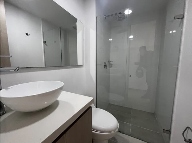 Apartamento de 3 alcobas en arriendo en El Carmelo Ii, Sabaneta, 85 m² · foto 12 de 20