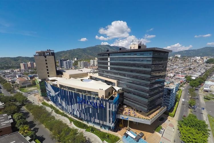 Local en venta en Jordan, Ibagué, 251 m² · foto 2 de 9