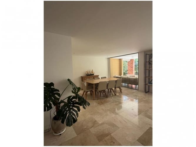 Casa de 5 alcobas en venta en La Sebastiana, Envigado, 408 m² · foto 3 de 17