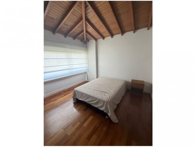 Casa de 5 alcobas en venta en La Sebastiana, Envigado, 408 m² · foto 5 de 17