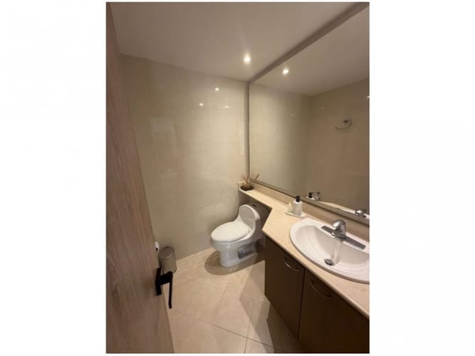 Casa de 5 alcobas en venta en La Sebastiana, Envigado, 408 m² · foto 6 de 17