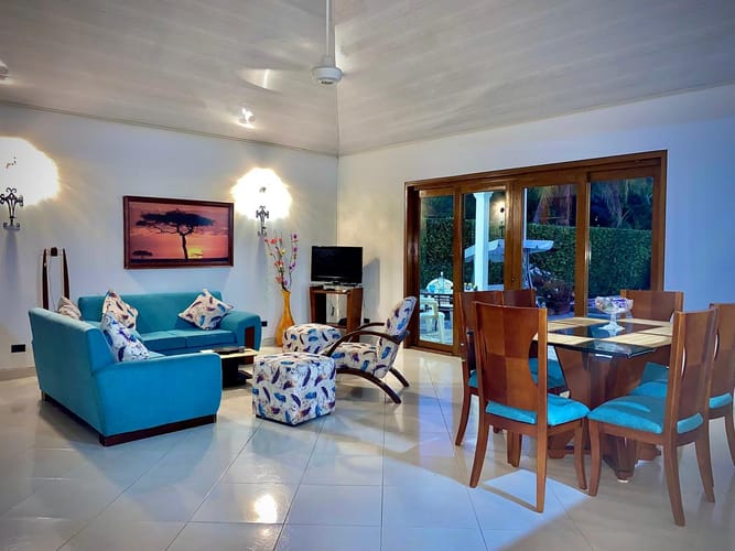 Casa de 4 alcobas en venta en Ricaurte, 200 m² · foto 7 de 24