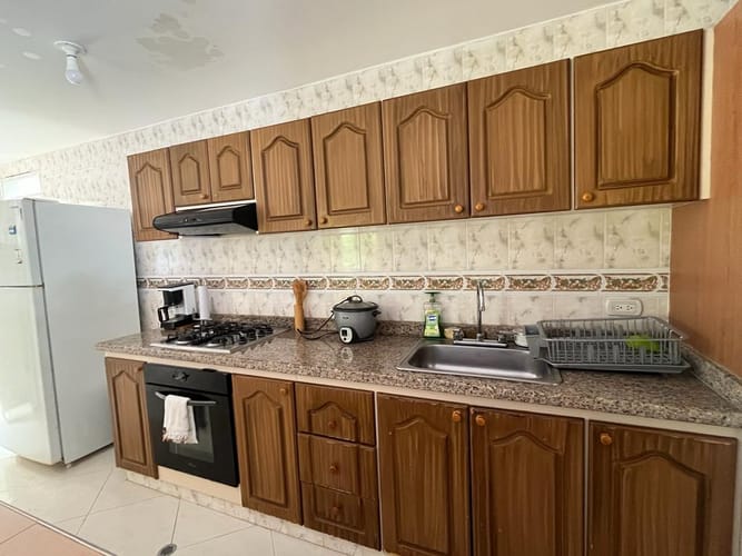 Casa de 4 alcobas en venta en Ricaurte, 200 m² · foto 18 de 24