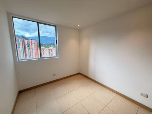 Apartamento de 3 alcobas en arriendo en Vegas De San Jose, Sabaneta, 90 m² · foto 7 de 19