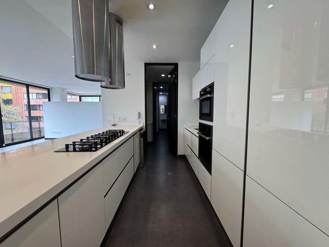 Apartamento de 3 alcobas en venta en Barrios Unidos, Bogotá, 203 m² · foto 6 de 16