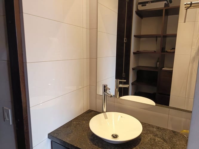 Apartaestudio en venta en Chicó Navarra, Bogotá, 58 m² · foto 8 de 18