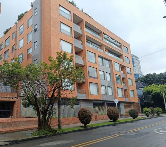 Apartaestudio en venta en Chicó Navarra, Bogotá, 58 m² · foto 18 de 18