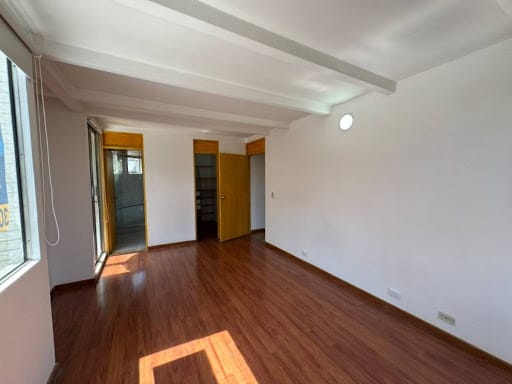 Apartamento de 3 alcobas en arriendo en Patio Bonito, Medellín, 84 m² · foto 7 de 12
