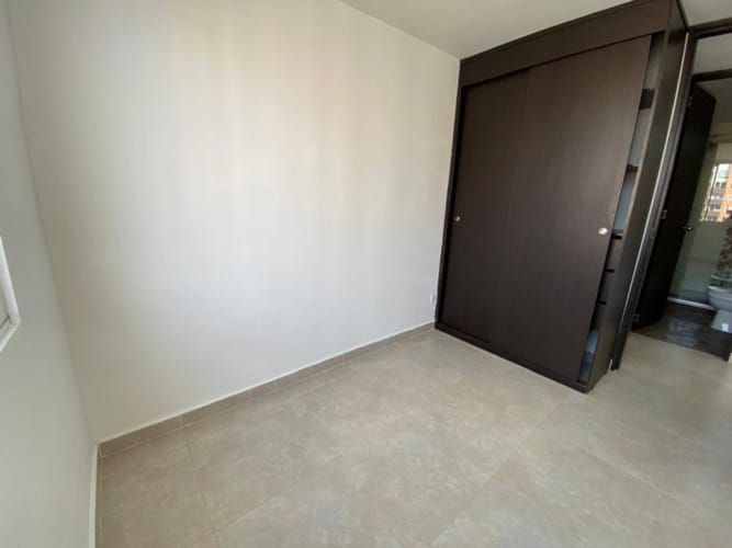 Apartamento de 2 alcobas en venta en Fontibon, Bogotá, 48 m² · foto 3 de 8