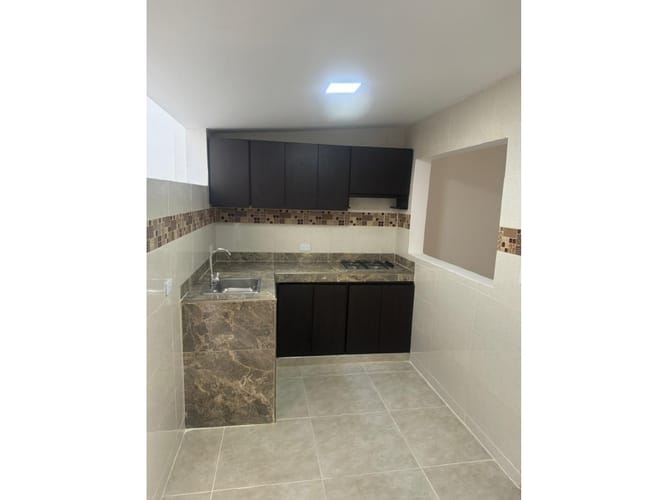 Casa de 6 alcobas en venta en San Carlos, Cali, 140 m² · foto 5 de 14