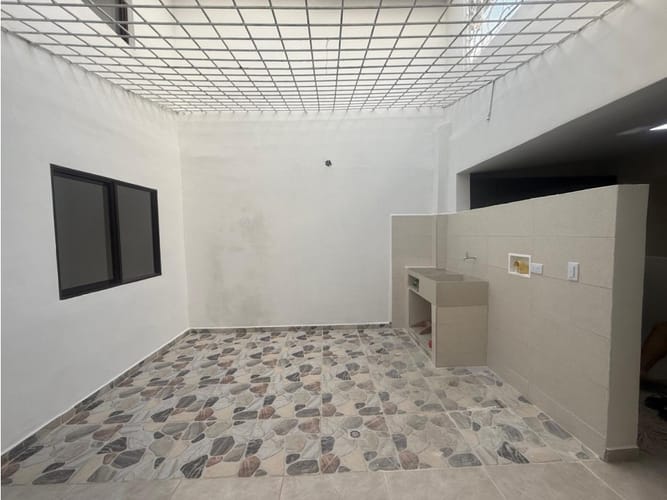 Casa de 6 alcobas en venta en San Carlos, Cali, 140 m² · foto 10 de 14
