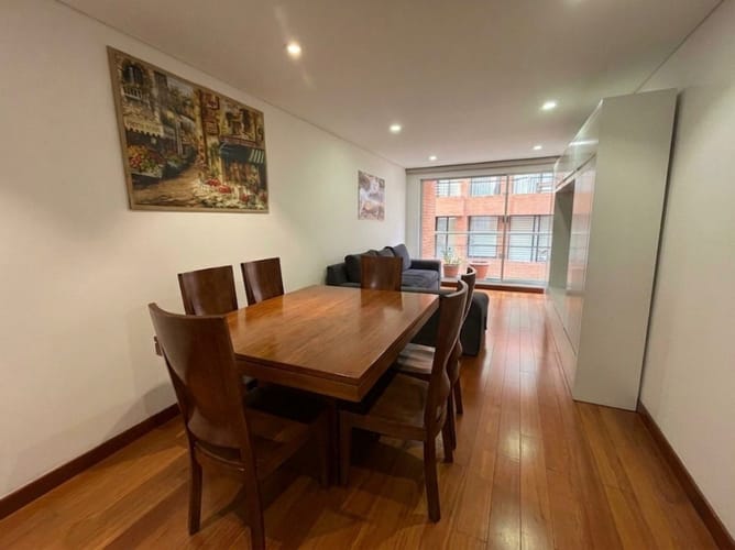 Apartamento de 2 alcobas en venta en Chico Norte, Bogotá, 86 m² · foto 4 de 24