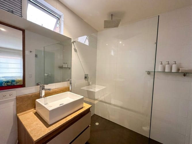 Apartamento de 2 alcobas en venta en Chico Norte, Bogotá, 86 m² · foto 11 de 24