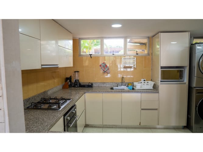 Casa de 3 alcobas en venta en Cartagena De Indias, Cartagena, 216 m² · foto 9 de 24