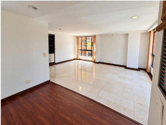 Apartamento de 3 alcobas en venta en El Poblado, Medellín, 107 m² · foto 7 de 15