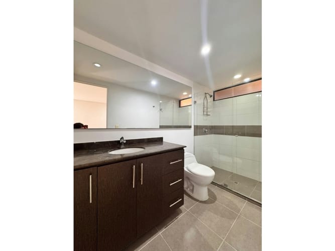 Apartamento de 3 alcobas en venta en El Poblado, Medellín, 107 m² · foto 15 de 15