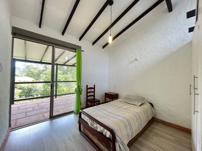 Casa de 3 alcobas en venta en Las Palmas, Envigado, 285 m² · foto 14 de 20