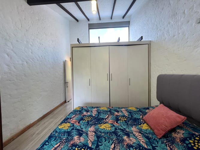 Casa de 3 alcobas en venta en Las Palmas, Envigado, 285 m² · foto 13 de 20