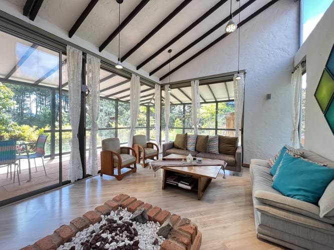 Casa de 3 alcobas en venta en Las Palmas, Envigado, 285 m² · foto 2 de 20