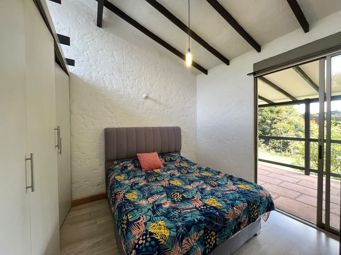 Casa de 3 alcobas en venta en Las Palmas, Envigado, 285 m² · foto 10 de 20