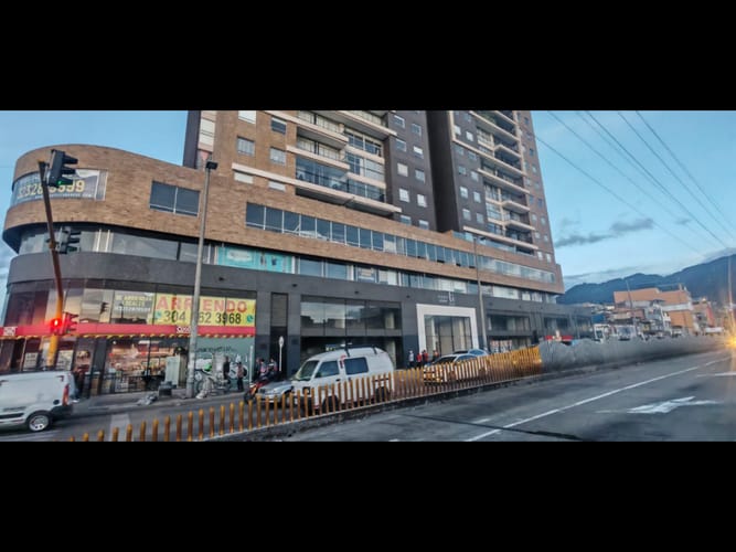 Apartamento de 3 alcobas en venta en Ricaurte, Bogotá, 79 m² · foto 12 de 23
