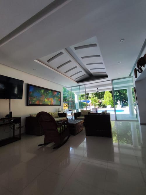 Casa de 5 alcobas en venta en Girardot, Girardot, 400 m² · foto 6 de 15