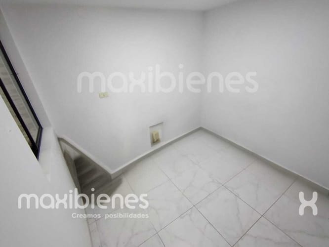 Casa de 4 alcobas en arriendo en Pajarito, Medellín, 75 m² · foto 16 de 17