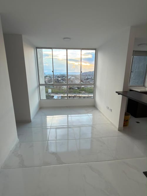 Apartamento de 3 alcobas en venta en Sabanitas, Dosquebradas, 53 m² · foto 3 de 10