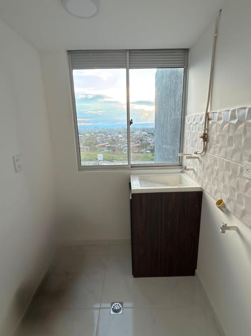 Apartamento de 3 alcobas en venta en Sabanitas, Dosquebradas, 53 m² · foto 5 de 10