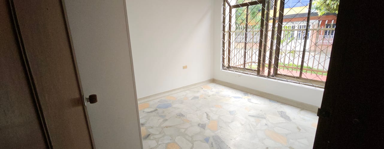 Casa de 5 alcobas en venta en La Independencia, Neiva, 217 m² · foto 8 de 24