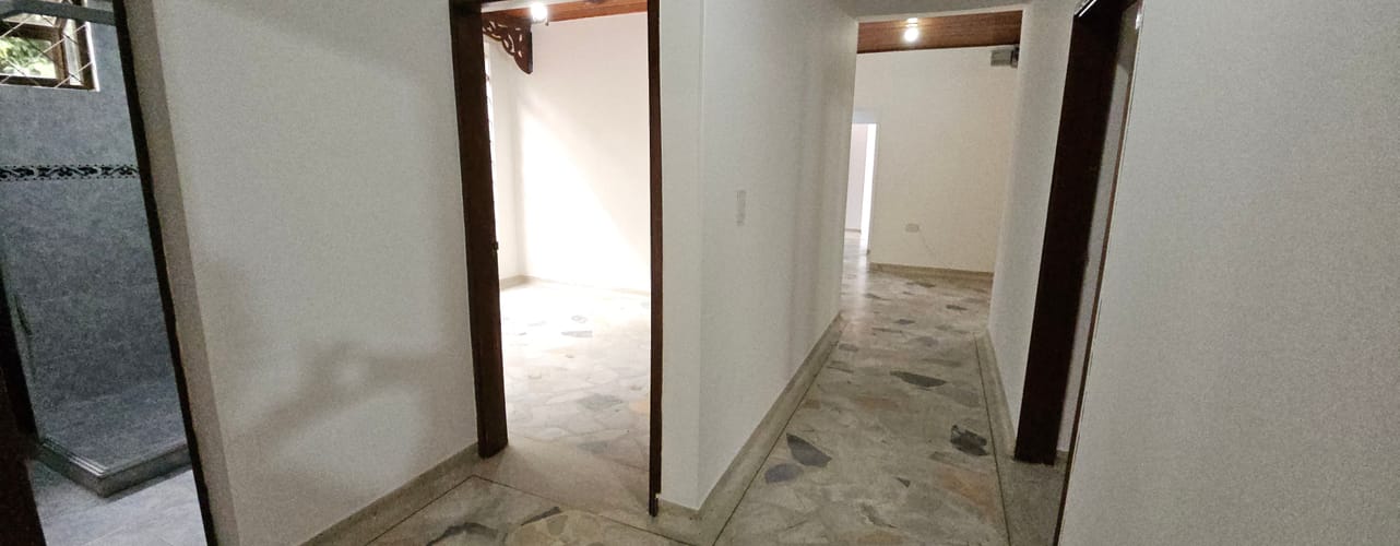 Casa de 5 alcobas en venta en La Independencia, Neiva, 217 m² · foto 16 de 24