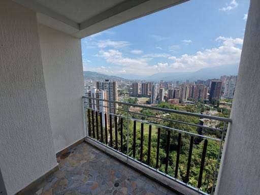 Apartamento de 3 alcobas en arriendo en Aves Maria, Sabaneta, 110 m² · foto 5 de 14