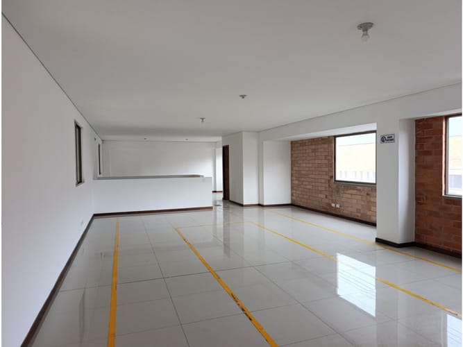 Bodega en arriendo en La Tablaza, La Estrella, 906 m² · foto 11 de 12