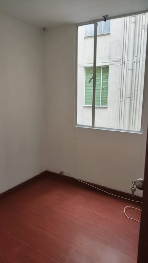 Apartamento de 3 alcobas en venta en San Jose De Usaquen, Bogotá, 45 m² · foto 3 de 9
