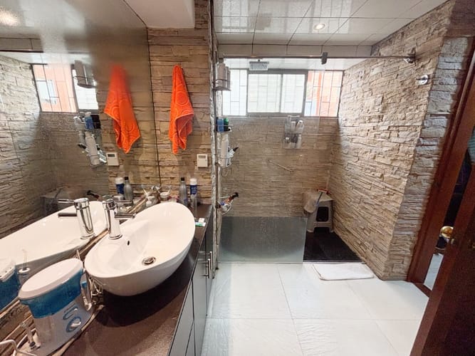 Apartamento de 3 alcobas en venta en Chicó Navarra, Bogotá, 220 m² · foto 13 de 17