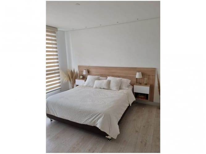 Apartamento de 3 alcobas en venta en Loma Del Chocho, Envigado, 104 m² · foto 4 de 7