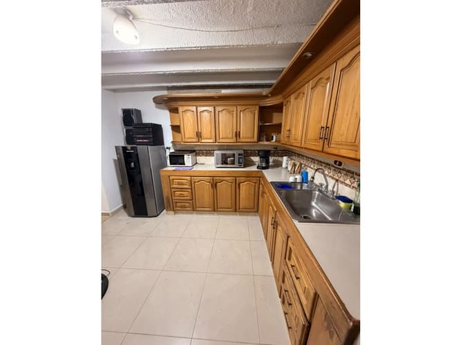 Oficina en arriendo en La Gloria, Medellín, 16 m² · foto 10 de 11