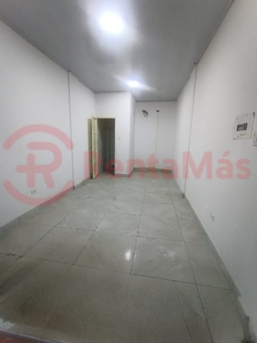 Local en arriendo en Niña Ceci, Cúcuta, 18 m² · foto 3 de 4