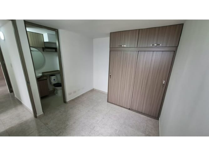 Apartamento de 3 alcobas en venta en Bucaros, Bello, 57 m² · foto 12 de 17