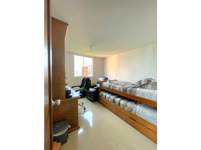 Apartamento de 3 alcobas en arriendo en El Poblado, Medellín, 146 m² · foto 11 de 16