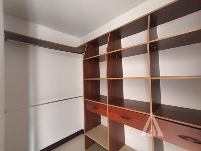 Apartamento de 1 alcoba en arriendo en El Tesoro, Medellín, 54 m² · foto 12 de 18