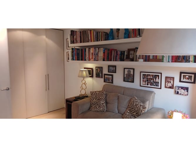 Apartamento de 3 alcobas en venta en Chicó Reservado, Bogotá, 210 m² · foto 21 de 24