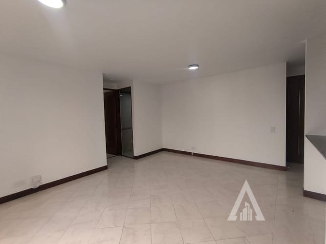 Apartamento de 1 alcoba en arriendo en El Tesoro, Medellín, 54 m² · foto 14 de 18