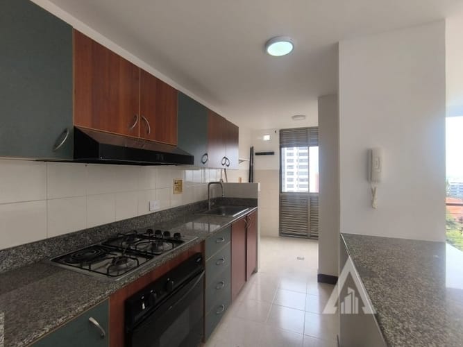 Apartamento de 1 alcoba en arriendo en El Tesoro, Medellín, 54 m² · foto 17 de 18
