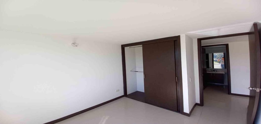Apartamento de 3 alcobas en arriendo en Palermo, Manizales, 82 m² · foto 14 de 20