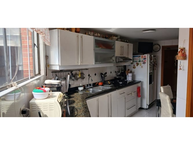 Apartamento en venta en Santa Barbara, Bogotá · foto 14 de 24