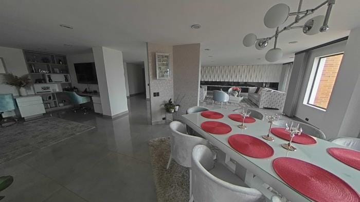 Apartamento de 5 alcobas en venta en La Calleja, Bogotá, 265 m² · foto 11 de 24