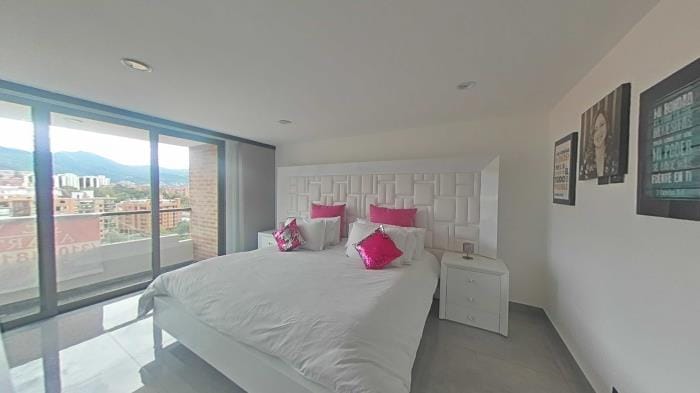 Apartamento de 5 alcobas en venta en La Calleja, Bogotá, 265 m² · foto 14 de 24